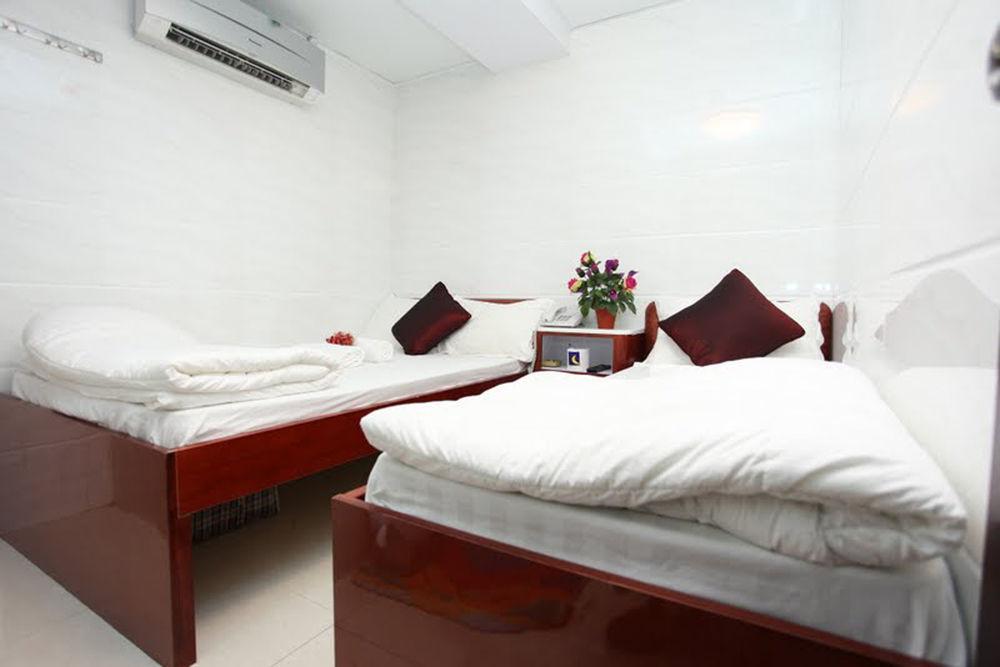 Reliance Inn Hong Kong Exterior photo